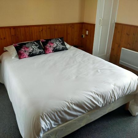 Hotel Des Biches Nuaillé Eksteriør billede