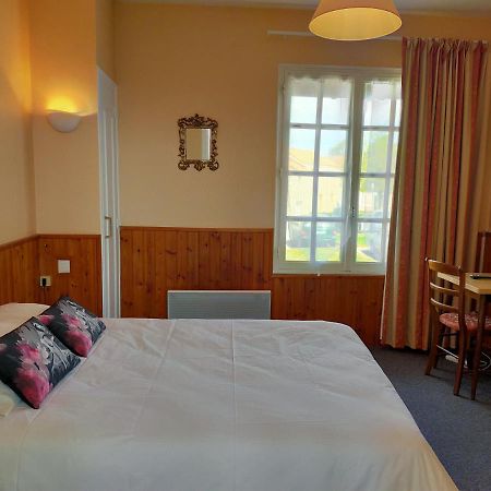 Hotel Des Biches Nuaillé Eksteriør billede