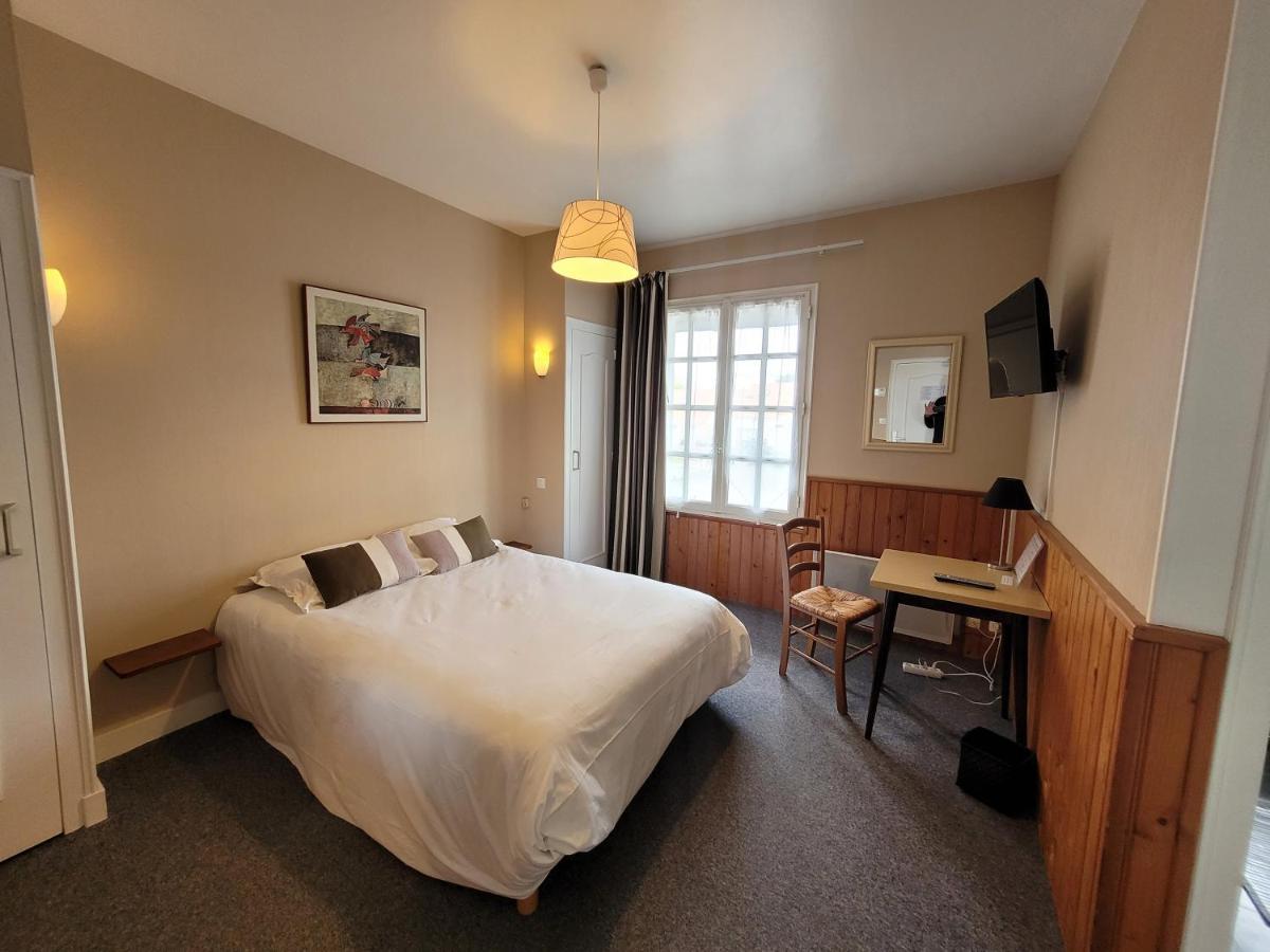 Hotel Des Biches Nuaillé Eksteriør billede