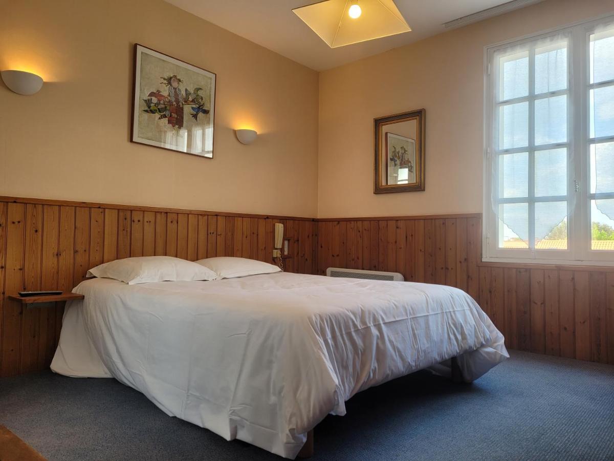 Hotel Des Biches Nuaillé Eksteriør billede